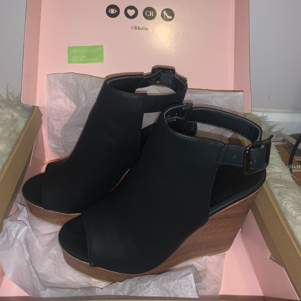 Cute black heels